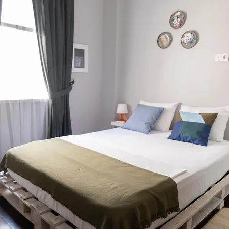 In House Hotel&hostel Ostello