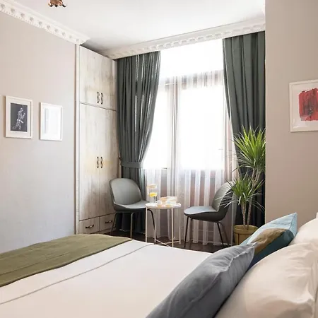 In House Hotel&hostel *